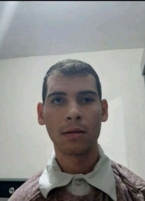 Marcello, 23, República Federativa do Brasil, Ubá