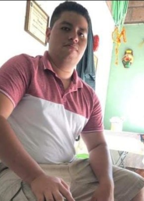 Milton, 19, República de El Salvador, San Salvador