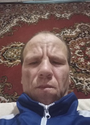 Иван, 40, Россия, Русская Поляна