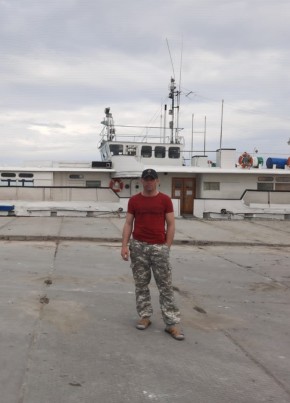 Антон, 33, Россия, Черлак