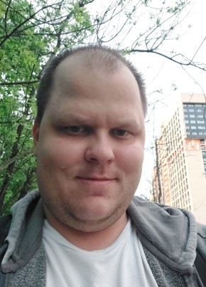 Денис из Химки 31 год