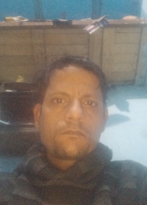 Alok Agrawal, 40, India, Delhi