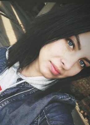Диана, 25, Россия, Омск