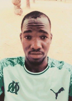 Ado Hayo, 23, République du Niger, Niamey