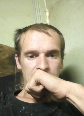 Евгений, 33, Россия, Парфино