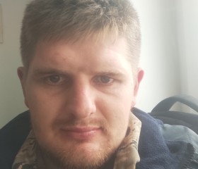 Maks, 28, Simferopol