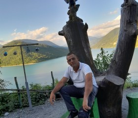 Pargev Grigoryan, 32, Yerevan