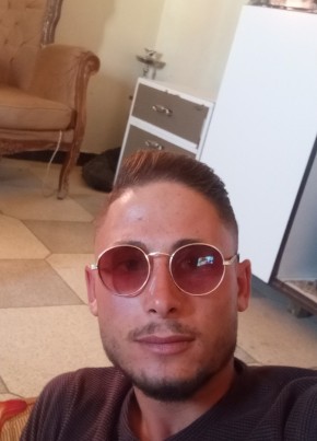ALi из دمشق 24 года
