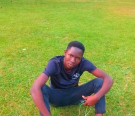 Erick, 22 года, Kampala