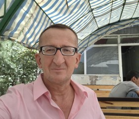 RUSTAM FIShER, 44, Heilbronn