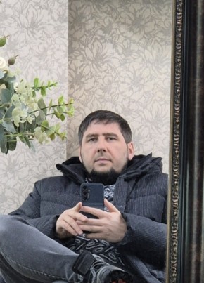 Эдуард из Казани 45 лет