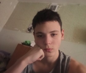 Yaroslav, 19, Saint Petersburg
