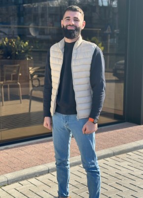no love из Chişinău 33 года