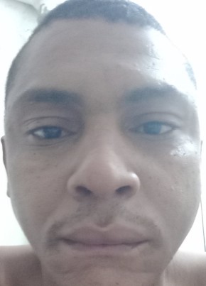 Leonel из Juiz de Fora 32 года