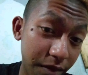 Budi, 21, Jakarta