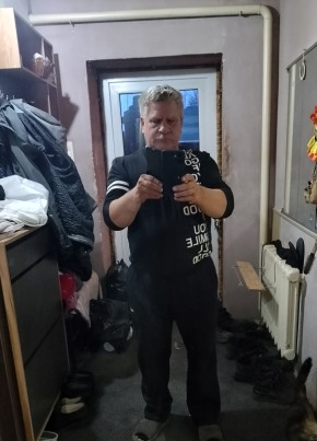 Леонид из Емельяново 54 года
