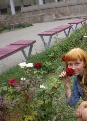 KELLY, 43, Russia, Saint Petersburg