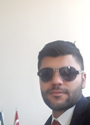 Mesut, 34, Türkiye Cumhuriyeti, Ankara