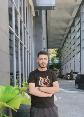 Ch Anas из Kuala Lumpur 24 года