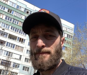 Oleg, 43, Budapest