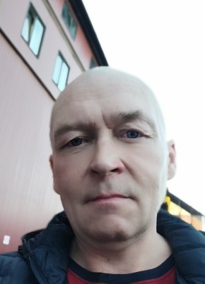 Алексей из Сергиев Посада 52 года