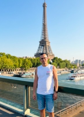 Sahand из Halle (Saale) 31 год