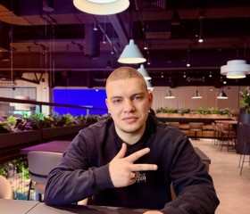 Pavel, 25, Saint Petersburg