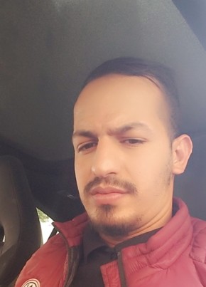 Hosni, 29, People’s Democratic Republic of Algeria, M'Sila
