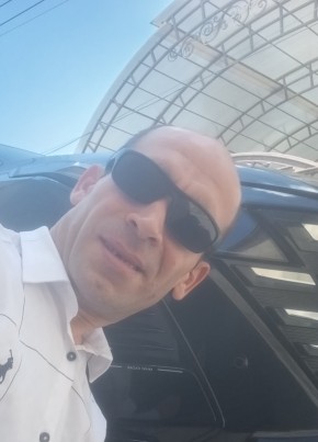 Мухадин из Нальчика 39 лет