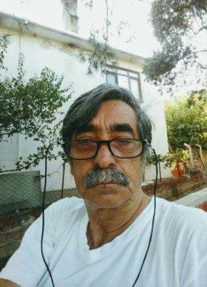 Ahmet, 72, Türkiye Cumhuriyeti, İstanbul