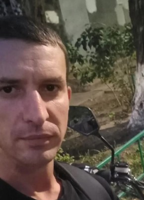 Даниил из Ростова-на-Дону 35 лет