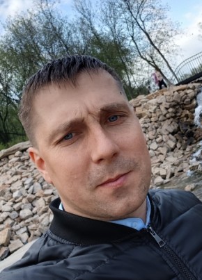 Геннадий из Ижевска 32 года