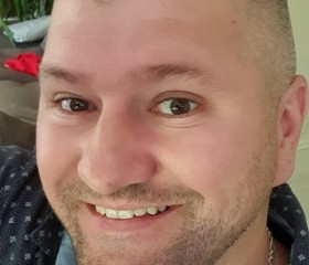 Tof, 47, Rochefort