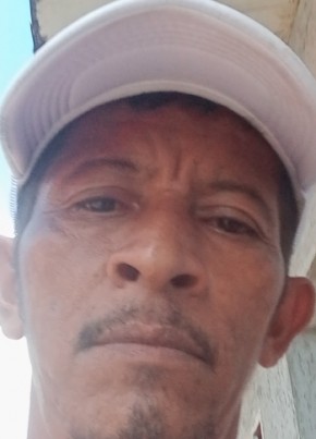 Paredes jose из Maturín 48 лет