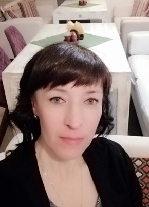 Ольга, 51, Россия, Светогорск