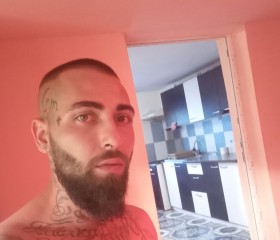 Robert, 26 лет, București