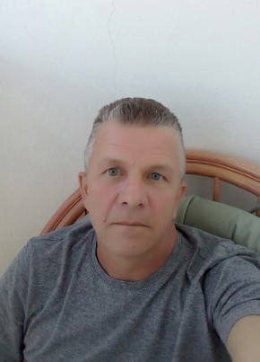 Владимир из Братска 49 лет
