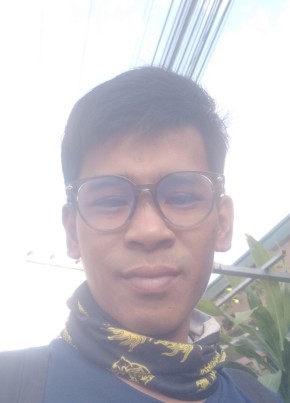 Mark, 28, Philippines, Bauan