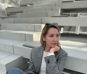 Elena, 42, Taipei