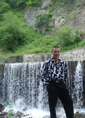 Павел, 40, Россия, Дальнегорск