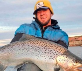 Roberto, 21, San Juan