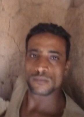 محمد из Paris 27 лет