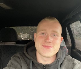 Mark, 22, Tolyatti