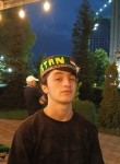 Ekhson, 18, Khujand