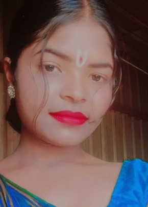 Arohi koul, 18, India, Chitradurga