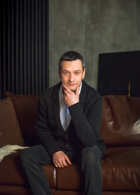 Анатолий Шишин из Жигулевска 36 лет