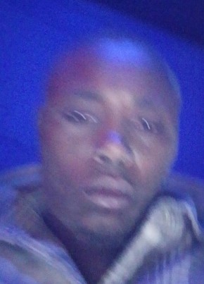 Emmanuel Mulili из Athi River 18 лет