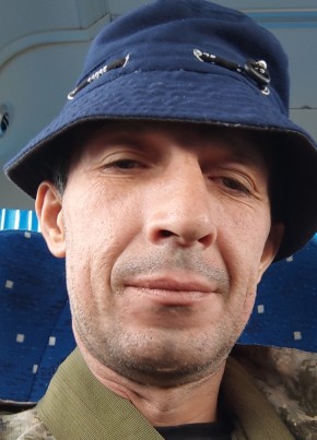 Рустам из Москвы 46 лет