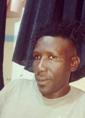 Tijan Gambia из Bakau 42 года