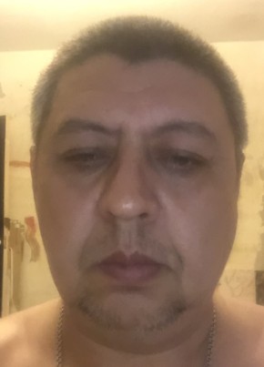 Михаил из Липецка 48 лет